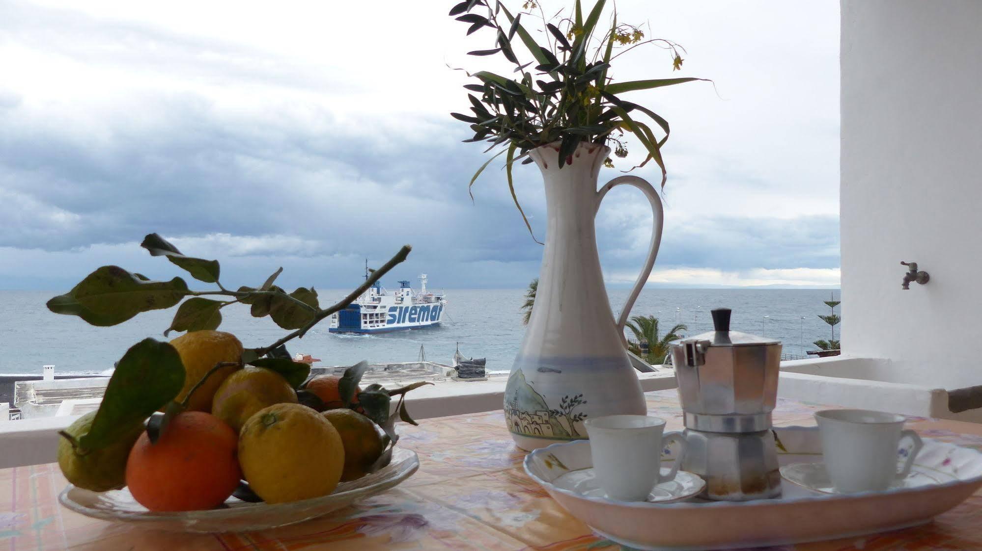 Il Vulcano A Piedi Hotel Stromboli Bagian luar foto