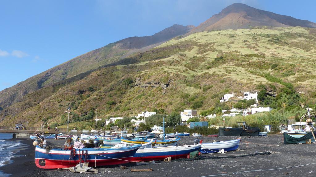 Il Vulcano A Piedi Hotel Stromboli Bagian luar foto