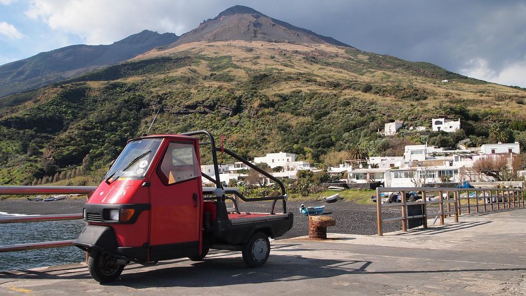 Il Vulcano A Piedi Hotel Stromboli Bagian luar foto