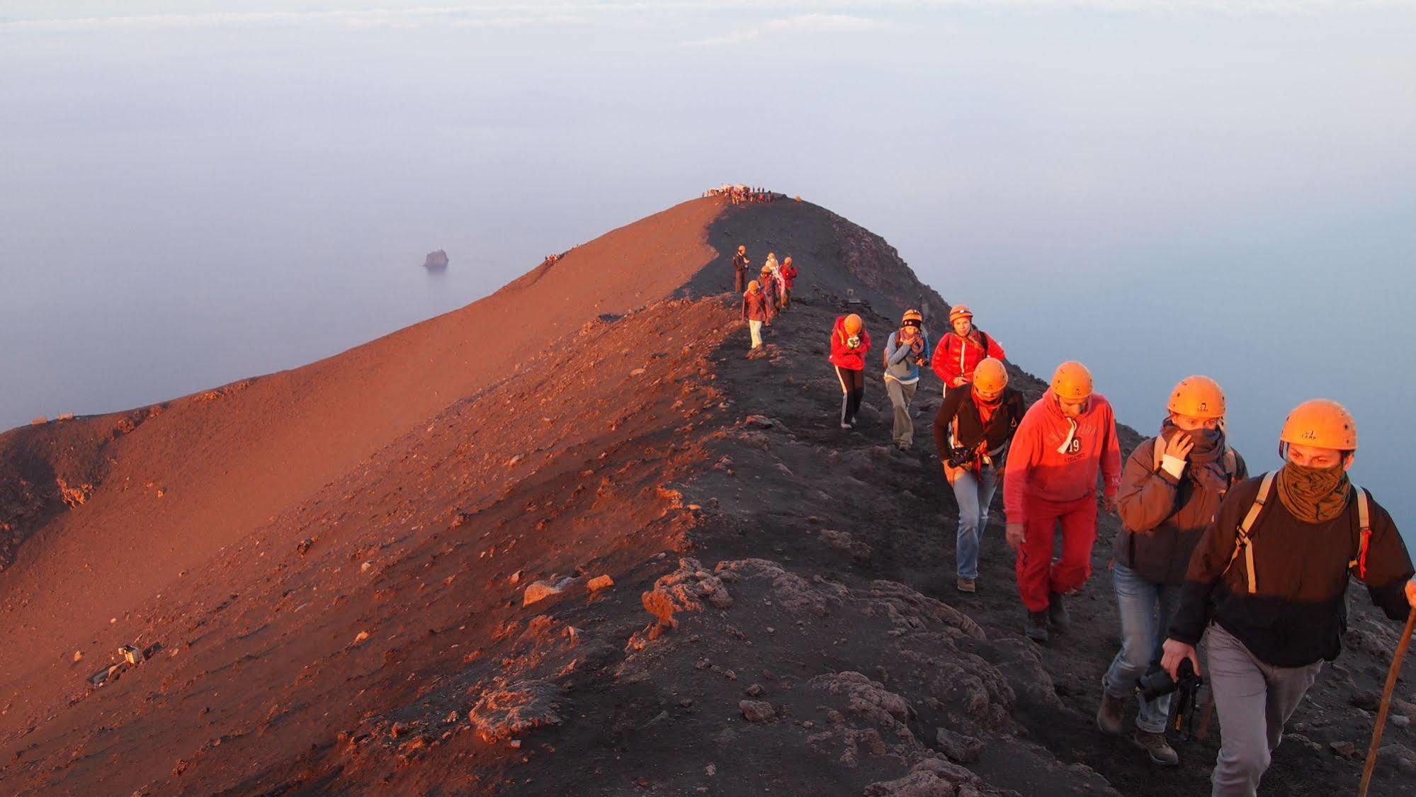 Il Vulcano A Piedi Hotel Stromboli Bagian luar foto