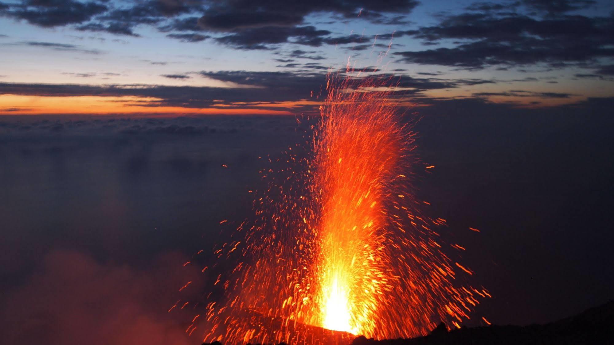 Il Vulcano A Piedi Hotel Stromboli Bagian luar foto